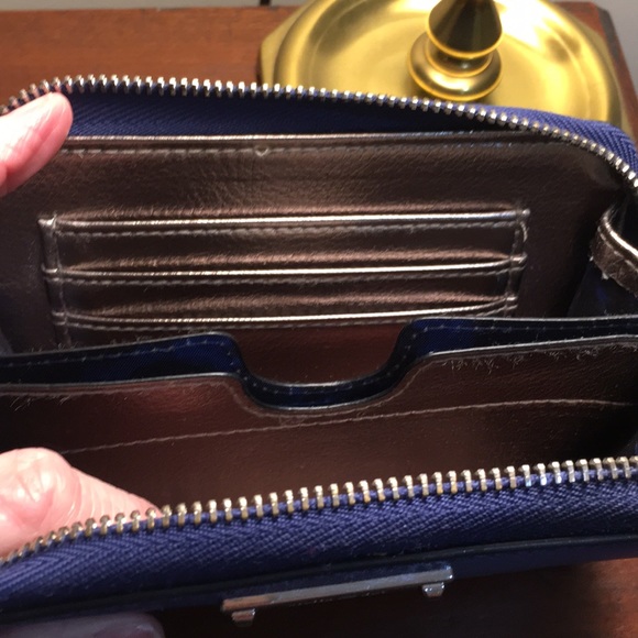 Stella & Dot wristlet/ wallet - Picture 4 of 4